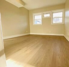 100 Pennington St, Unit 1 in Newark, NJ - Building Photo - Building Photo
