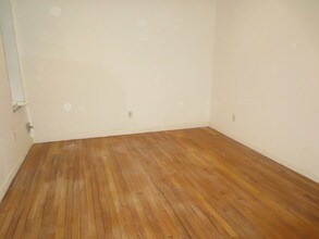 650 9th Ave-Unit -2-S in New York, NY - Building Photo - Building Photo