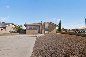 11455 Sundrop Ct in El Paso, TX - Building Photo - Building Photo