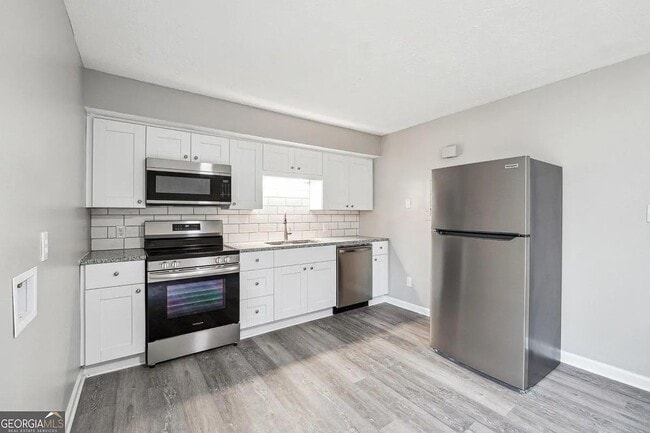 property at 1071 Oakland Ave SE