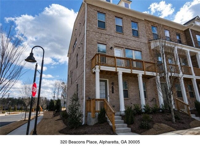 property at 320 Beacons Pl