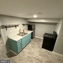 3704 W Belvedere Ave in Baltimore, MD - Building Photo - Building Photo