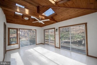 402 Norwood Rd in Downingtown, PA - Building Photo - Building Photo