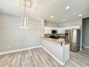 18638 Caminito Cantilena in San Diego, CA - Building Photo - Building Photo