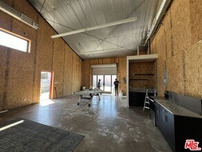 1875 Blake Ave in Los Angeles, CA - Building Photo - Building Photo