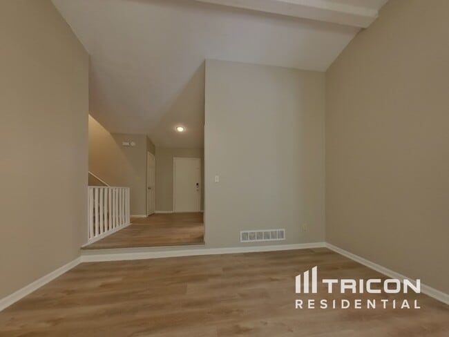 864 Regency Ct NW in Lawrenceville, GA - Foto de edificio - Building Photo