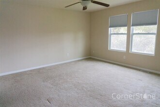 9720 Platinum Pointe Dr in Zeeland, MI - Building Photo - Building Photo