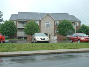 420 Tuscany Valley Ct in Fort Mitchell, KY - Building Photo - Building Photo