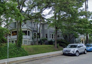 Clayton Place in Seattle, WA - Foto de edificio - Interior Photo