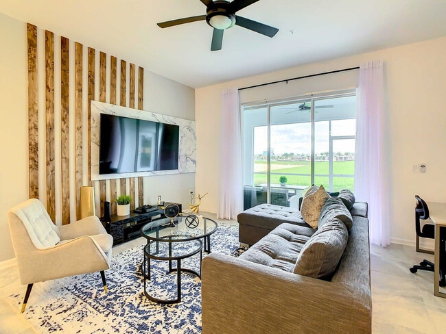 9331 Sommerset Hills Dr in Davenport, FL - Building Photo - Building Photo