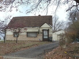 2396 Park Ct in Columbus, OH - Building Photo