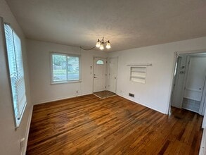 3335 P St in Lincoln, NE - Building Photo - Building Photo