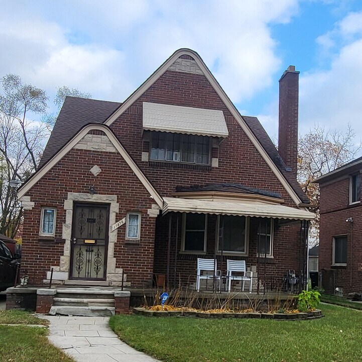 17376 Littlefield St, Unit Upper Level in Detroit, MI - Foto de edificio