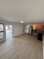 3071 SW 27th Ave in Miami, FL - Building Photo