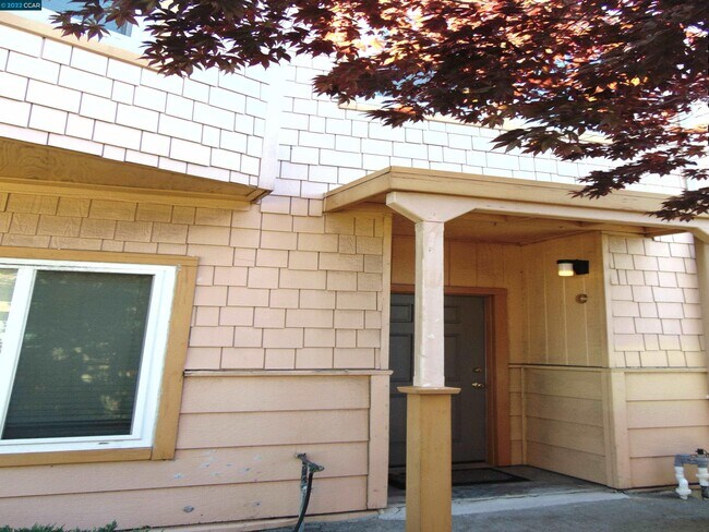 1520 S 55th St-Unit -# C in Richmond, CA - Building Photo - Building Photo