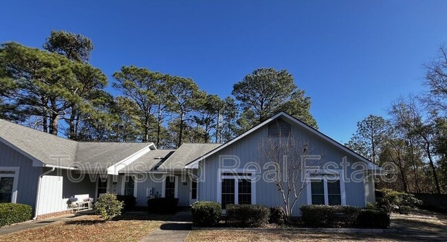 property at 2704 Helaman Ct