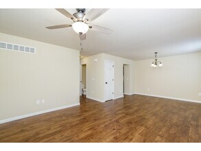 810 Waler Dr in Lake St. Louis, MO - Building Photo - Building Photo