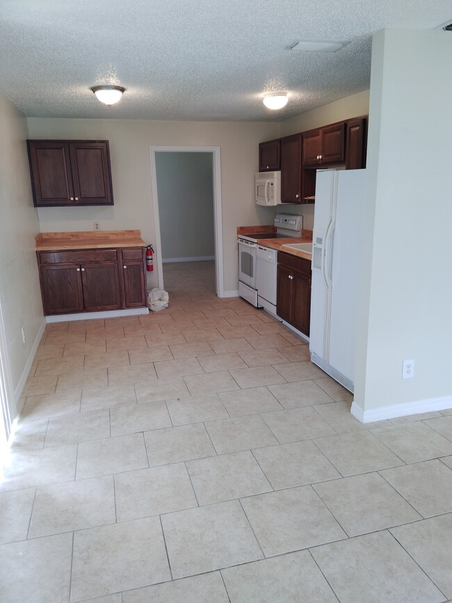 4507 67th St W, Unit 4507c