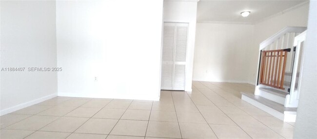 2616 SE 14th Ave in Homestead, FL - Foto de edificio - Building Photo