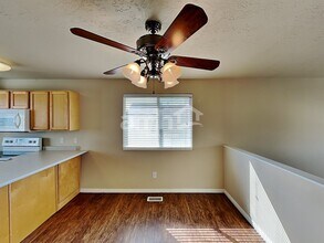 947 Foxboro Dr in North Salt Lake, UT - Building Photo - Building Photo