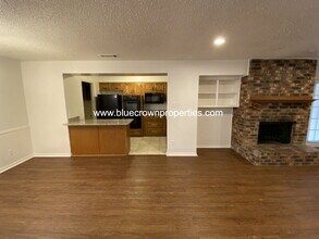 139 Wildwood Dr in Duncanville, TX - Building Photo - Building Photo