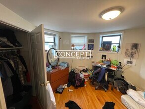 1426 Commonwealth Ave, Unit B-1 in Boston, MA - Foto de edificio - Building Photo