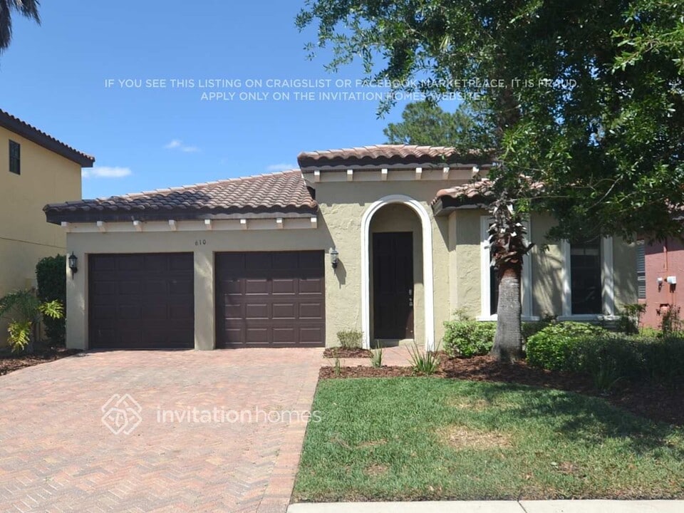 610 Fiorella Ct in Debary, FL - Building Photo
