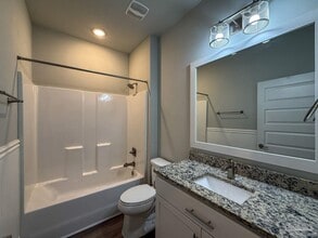 1006 N D St in Pensacola, FL - Building Photo - Building Photo