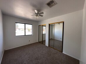 1838 Golden Gate Ave in Kingman, AZ - Building Photo - Building Photo