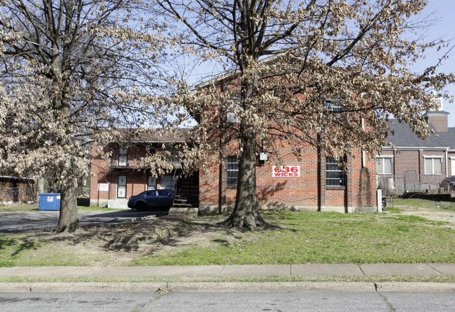 636 Wicks Ave in Memphis, TN - Foto de edificio - Building Photo