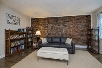 250 North St in Boston, MA - Building Photo - Building Photo