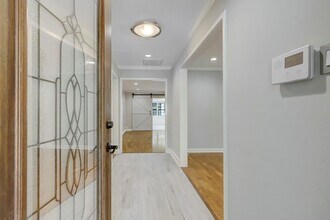 5419 Dumfries Dr in Houston, TX - Building Photo - Building Photo