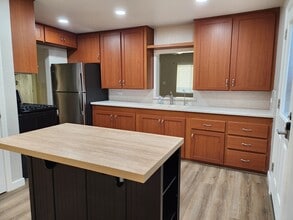 17507 S Highland Ave in Selma, CA - Building Photo - Building Photo