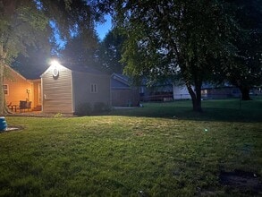 7812 W Saint Martins Blvd in Jefferson City, MO - Building Photo - Building Photo