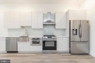 90-94 E Laurel St in Philadelphia, PA - Building Photo - Building Photo