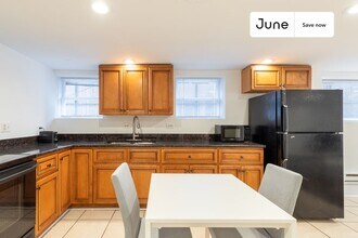 1841 N Mozart St in Chicago, IL - Building Photo - Building Photo