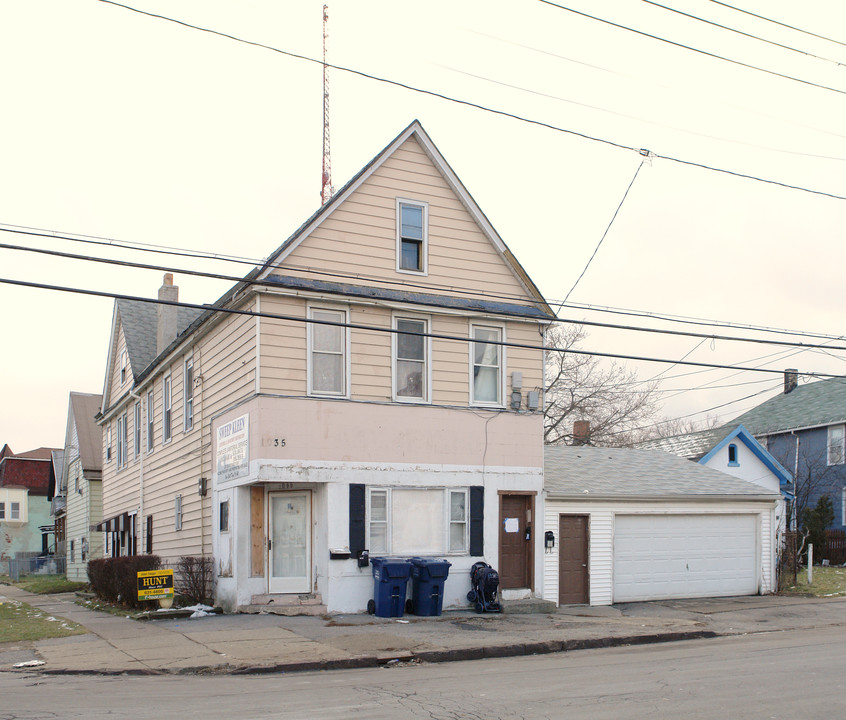 1035 West Ave in Buffalo, NY - Foto de edificio