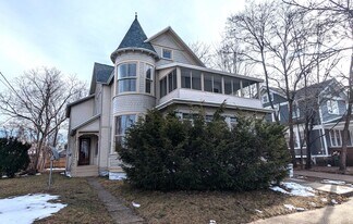 1450 Clinton St in Muskegon, MI - Building Photo