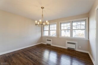 57 Essex Ave in Montclair, NJ - Building Photo - Building Photo