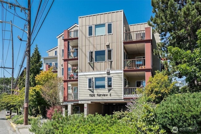 property at 1926 Fairview Ave E