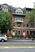 386 9th St Apartments