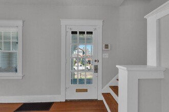 5302 Globe Ave in Cincinnati, OH - Building Photo - Building Photo