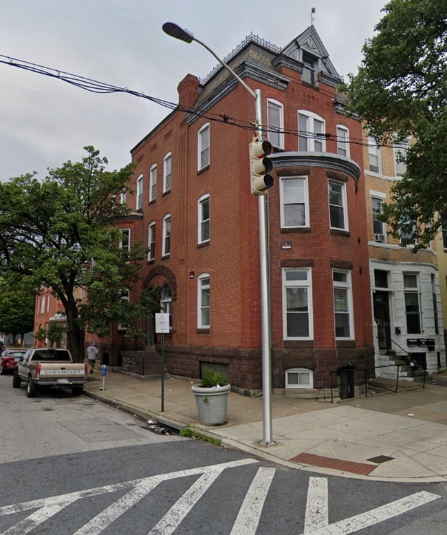 property at 2 W 21st St