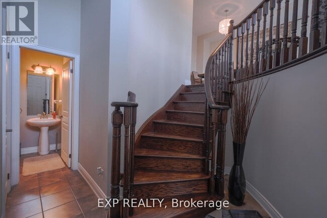 property at 4135 Shipp Dr