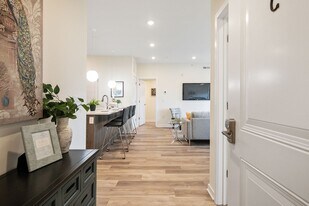 Ave V (LO), Unit 3 Bedroom in Philadelphia, PA - Building Photo