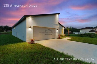 135 Athabasca Dr in Poinciana, FL - Building Photo - Building Photo