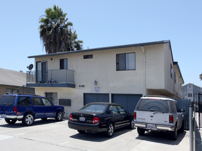 4146 39th St in San Diego, CA - Foto de edificio - Building Photo