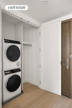 720 W End Ave in New York, NY - Building Photo - Building Photo