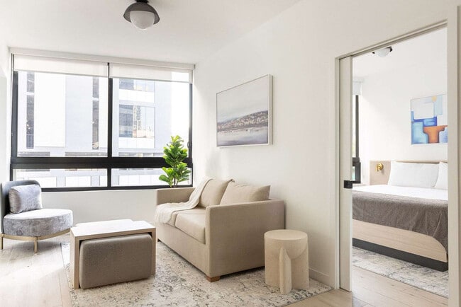 225 N Miami Ave, Unit SI ID1515066P in Miami, FL - Building Photo - Building Photo