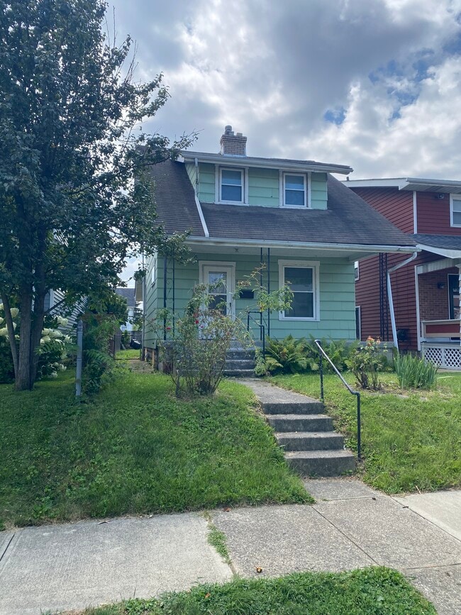 property at 207 E Welch Ave